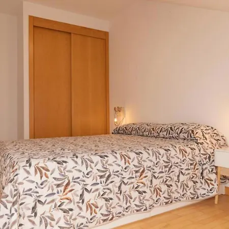 A Estrenar En A ポブラ・ド・カラミニャル